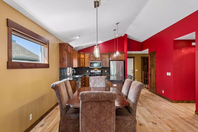 2314 Rangeview Lane, River Falls, WI 54022