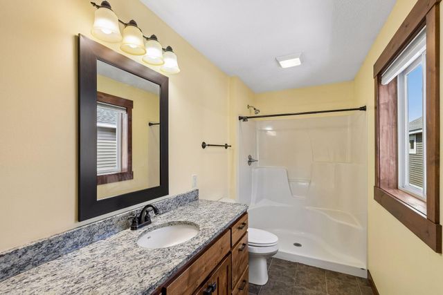 2314 Rangeview Lane, River Falls, WI 54022