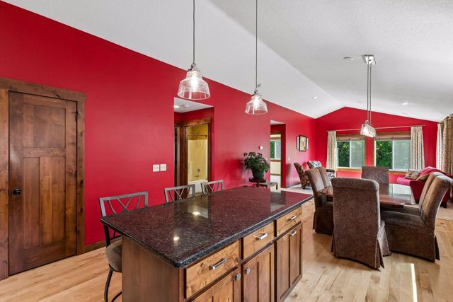 2314 Rangeview Lane, River Falls, WI 54022