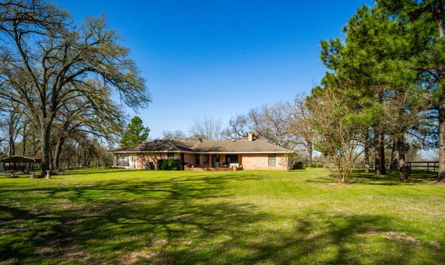 141 Lcr 405, Mexia, TX 76667