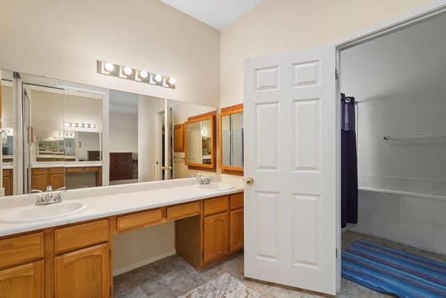 6268 APACHE PLUME Road NE, Rio Rancho, NM 87144