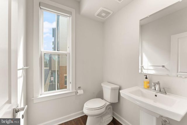 12994 HATTONTOWN SQ, Herndon, VA 20171
