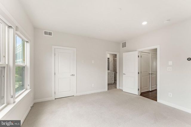 12994 HATTONTOWN SQ, Herndon, VA 20171