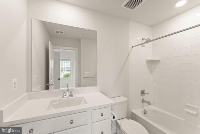 12994 HATTONTOWN SQ, Herndon, VA 20171
