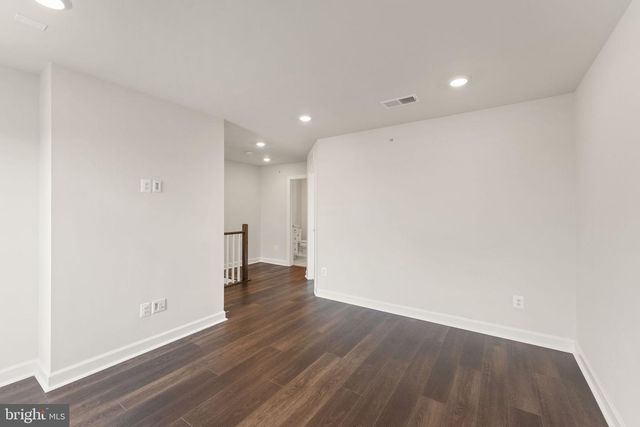 12994 HATTONTOWN SQ, Herndon, VA 20171