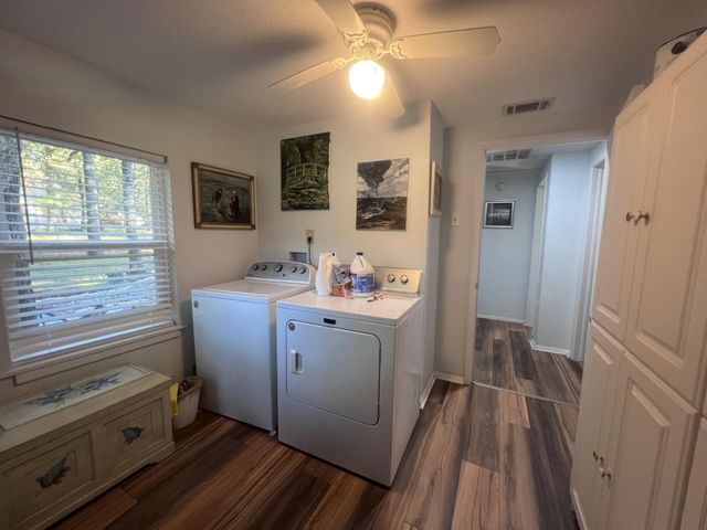 488 Briggs Boulevard, East Tawakoni, TX 75472