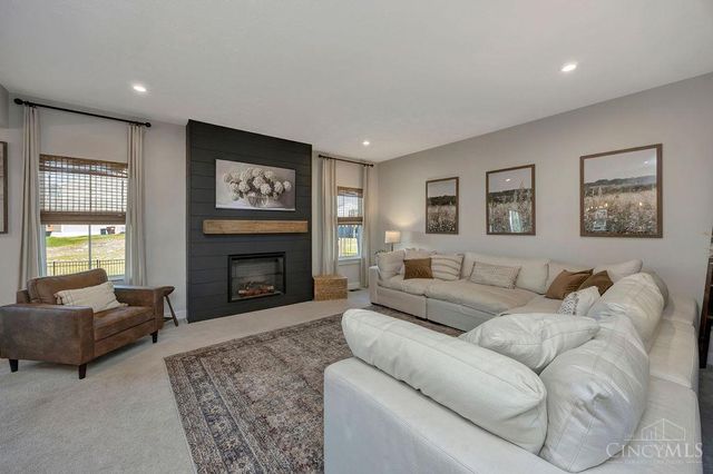 1343 Springfield Drive, Harrison, OH 45030