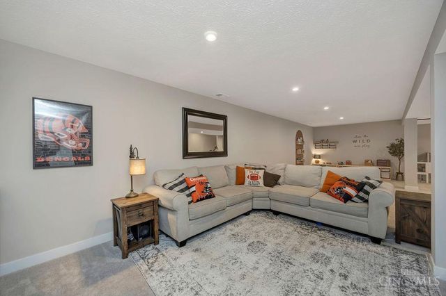 1343 Springfield Drive, Harrison, OH 45030