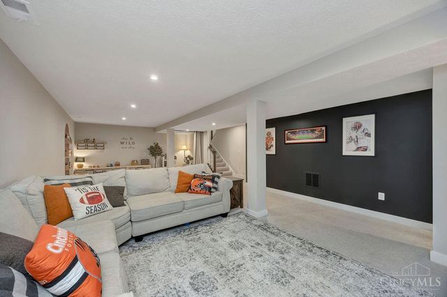 1343 Springfield Drive, Harrison, OH 45030