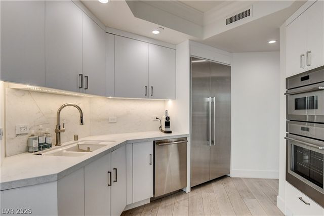 2857 Paradise Road 1405, Las Vegas, NV 89109