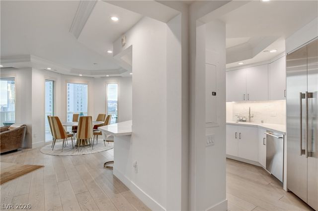 2857 Paradise Road 1405, Las Vegas, NV 89109