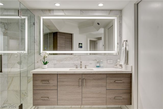 2857 Paradise Road 1405, Las Vegas, NV 89109