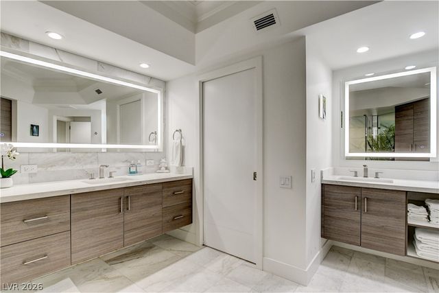 2857 Paradise Road 1405, Las Vegas, NV 89109