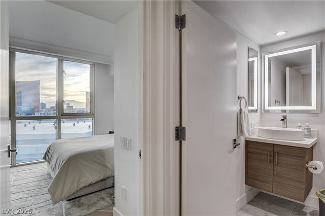 2857 Paradise Road 1405, Las Vegas, NV 89109