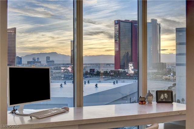 2857 Paradise Road 1405, Las Vegas, NV 89109