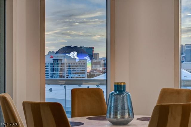 2857 Paradise Road 1405, Las Vegas, NV 89109