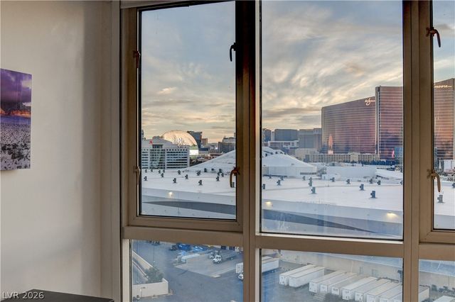 2857 Paradise Road 1405, Las Vegas, NV 89109