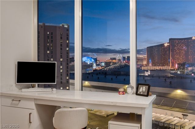 2857 Paradise Road 1405, Las Vegas, NV 89109