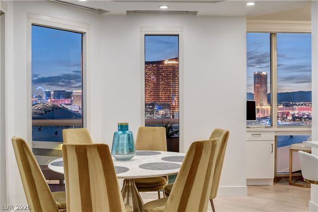 2857 Paradise Road 1405, Las Vegas, NV 89109