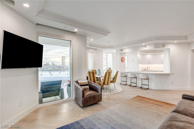 2857 Paradise Road 1405, Las Vegas, NV 89109