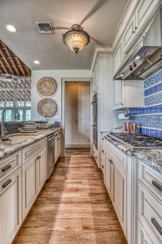 7157 Fm 1697, Carmine, TX 78932