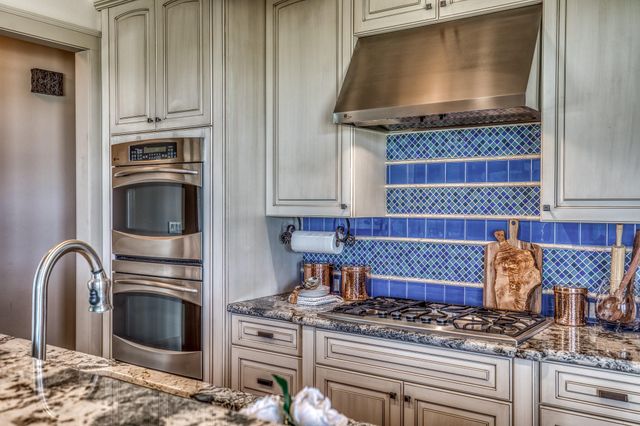 7157 Fm 1697, Carmine, TX 78932