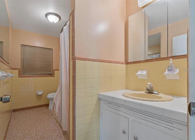 2285 AVENUE C SW, Winter Haven, FL 33880