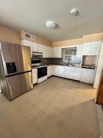 2285 AVENUE C SW, Winter Haven, FL 33880