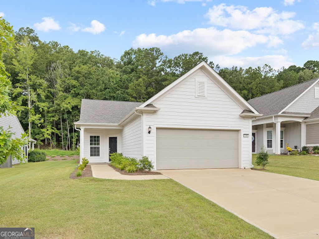 1300 Starboard Way, Greensboro, GA 30642