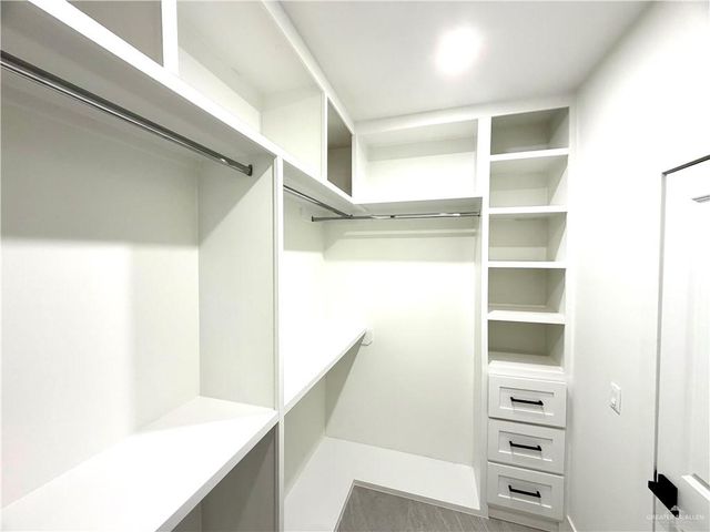 3713 E Noronha Drive, Edinburg, TX 78542