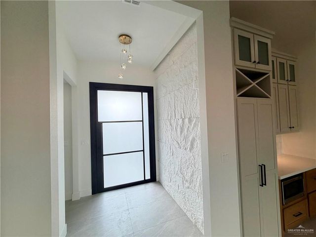 3713 E Noronha Drive, Edinburg, TX 78542