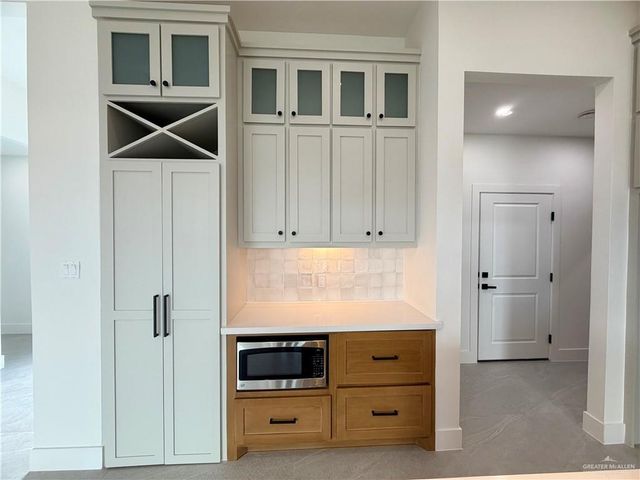 3713 E Noronha Drive, Edinburg, TX 78542