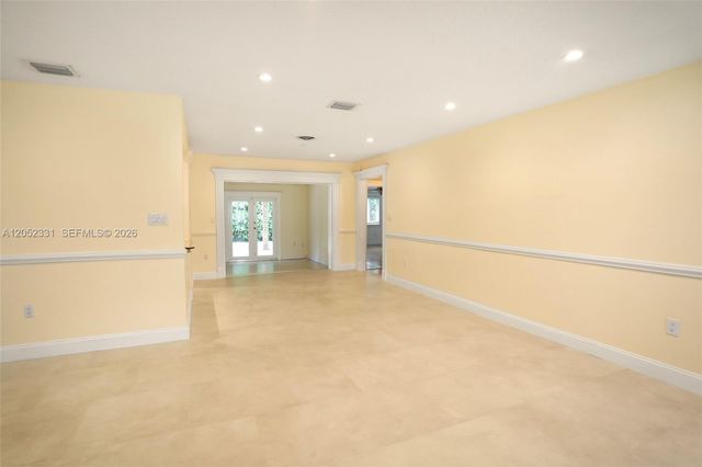 8870 SW 86th St, Miami, FL 33173