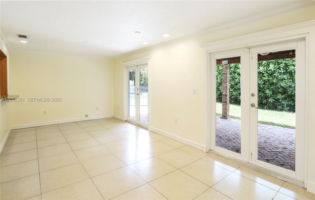8870 SW 86th St, Miami, FL 33173