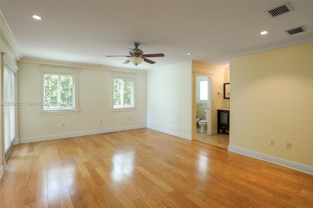 8870 SW 86th St, Miami, FL 33173