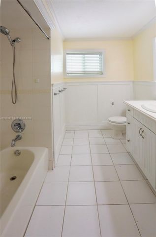 8870 SW 86th St, Miami, FL 33173