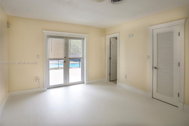 8870 SW 86th St, Miami, FL 33173