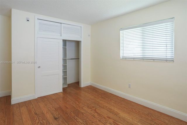 8870 SW 86th St, Miami, FL 33173