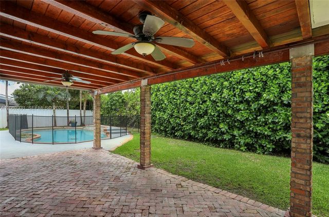 8870 SW 86th St, Miami, FL 33173