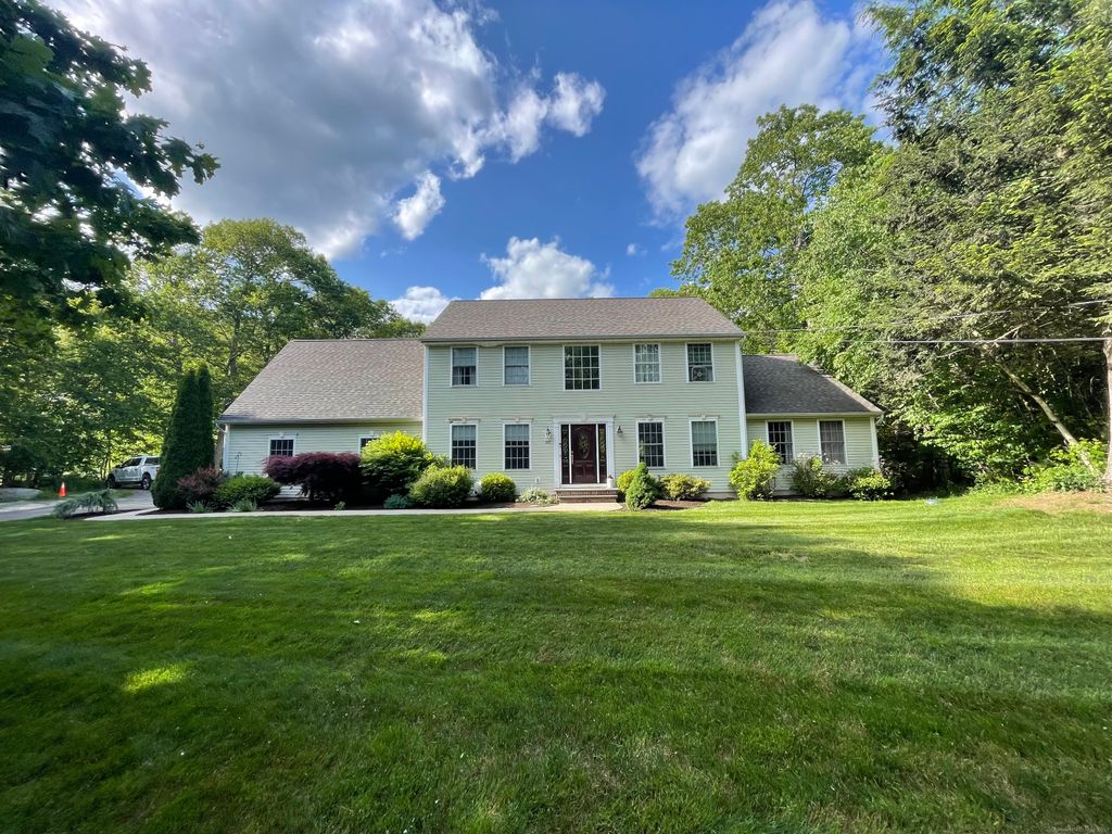167 County Road, Somers, CT 06071