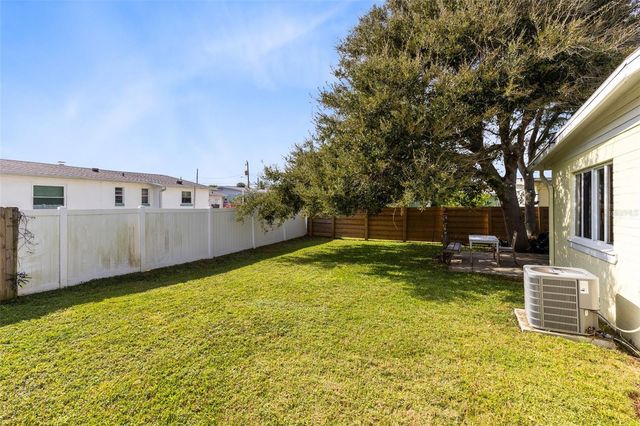 424 MANHATTAN AVENUE, Daytona Beach, FL 32118