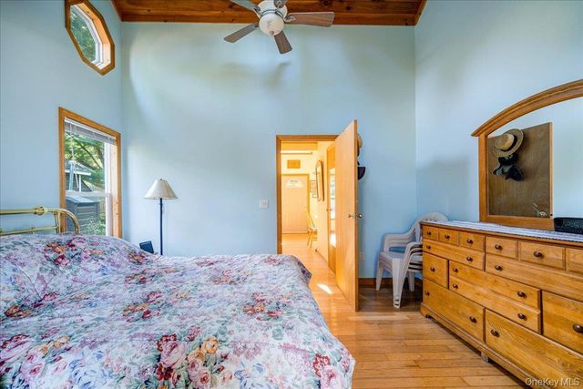 1192 State Route 52 21, Loch Sheldrake, NY 12759