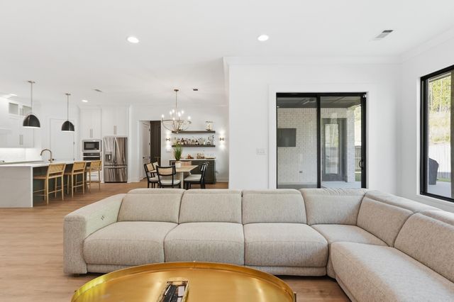 26 Copper Circle, Little Rock, AR 72223