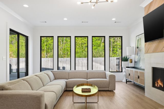 26 Copper Circle, Little Rock, AR 72223