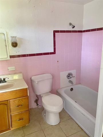 3716 E CLIFTON STREET, Tampa, FL 33610