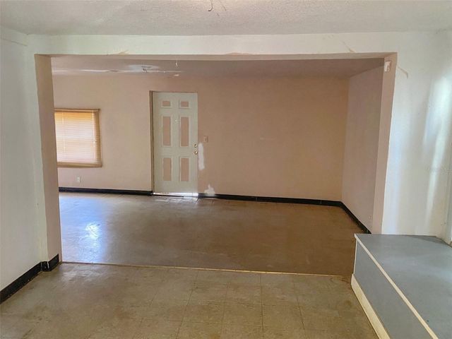 3716 E CLIFTON STREET, Tampa, FL 33610