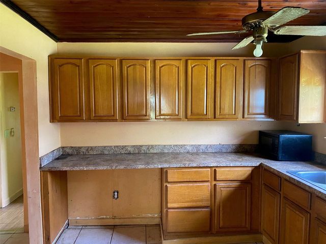 3716 E CLIFTON STREET, Tampa, FL 33610