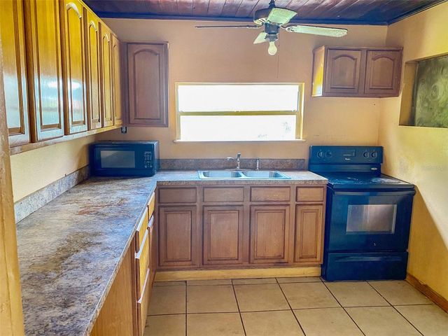 3716 E CLIFTON STREET, Tampa, FL 33610