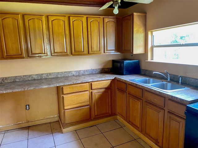 3716 E CLIFTON STREET, Tampa, FL 33610