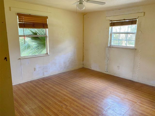 3716 E CLIFTON STREET, Tampa, FL 33610